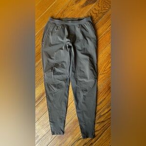 lululemon athletica  Men’s Charcoal Joggers medium